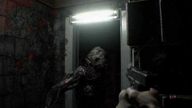 Er Resident Evil 7 verdt å spille? Resident Evil 7 Molded Creature