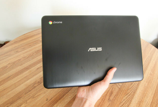 asus chromebook c300 - eksteriør