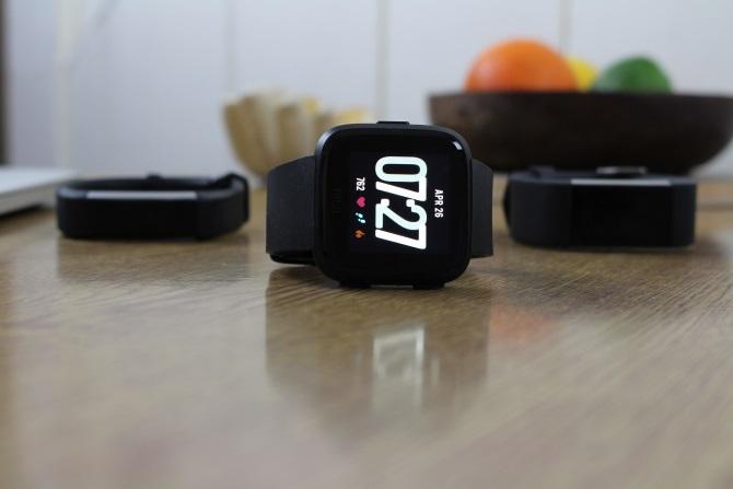 Fitbit Versa Review: Fitbit's Best Wearable yet? Fitbit Versa 11