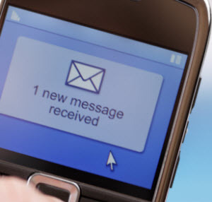 Happy 19. Birthday Text Messaging [INFOGRAPHIC] textmessaging