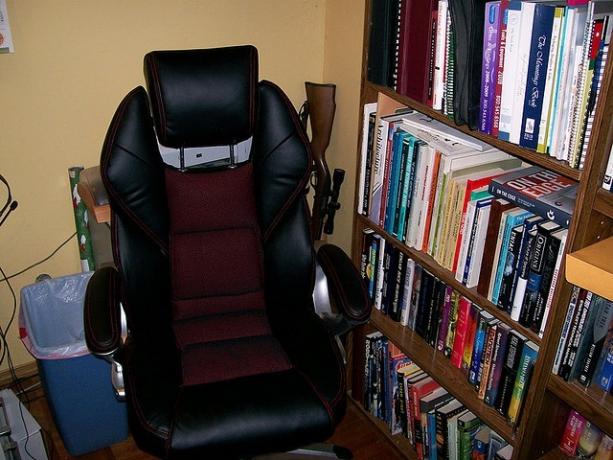 Hva du skal se etter i den perfekte kontorstolens ergonomi