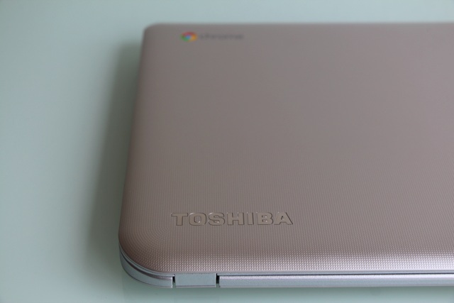 Toshiba CB35-A3120 Chromebook gjennomgang og Giveaway toshiba CB35 A3120 anmeldelse 4