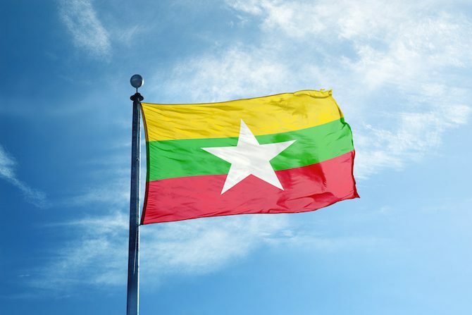 Din guide til det internasjonale Myanmar-flagget 670x447