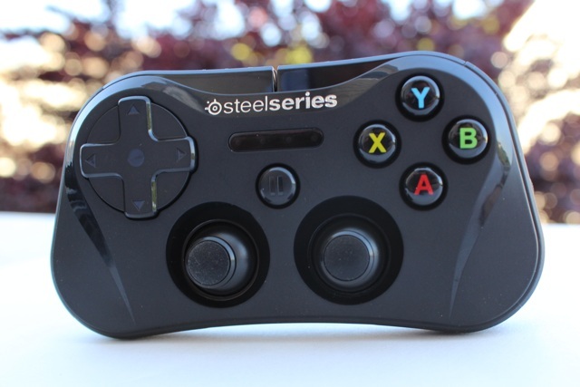 SteelSeries Stratus iOS Game Controller Review And Giveaway steelseries stratus review 6