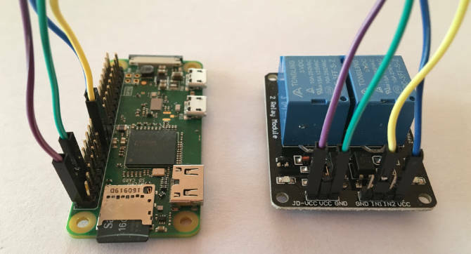 Raspberry Pi Zero W koblet til et stafettkort