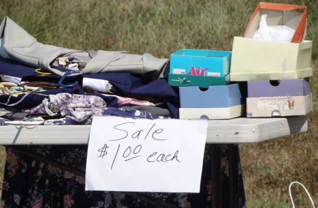 Forbruker rotet deg? Organiser livet ditt med disse nettstedene og tipsene yardsale